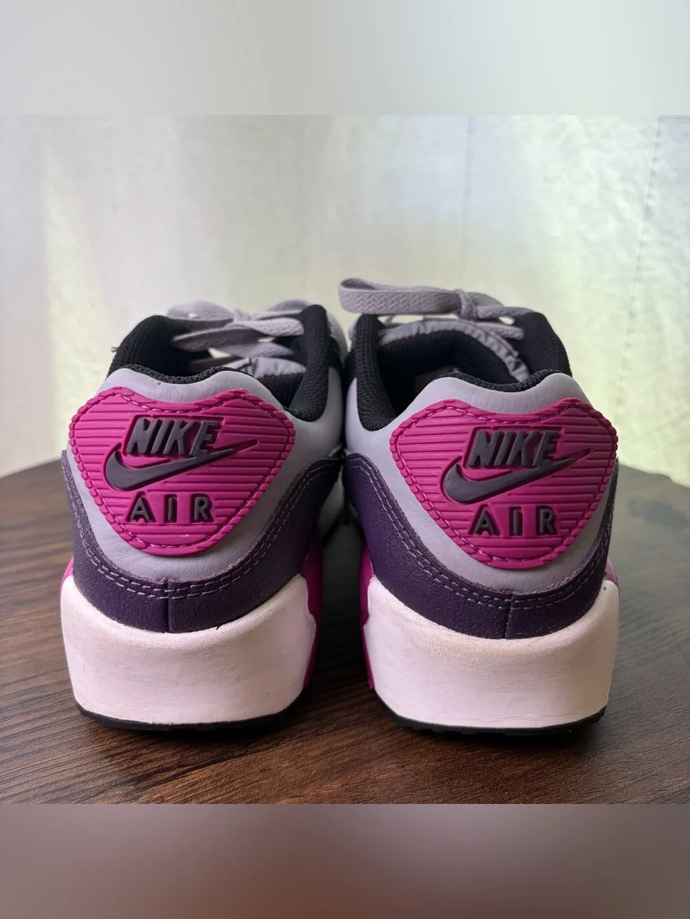 Nike Air Max 90 GS US 5Y Grey Purple Pink Sneakers HF6358-003 Excellent